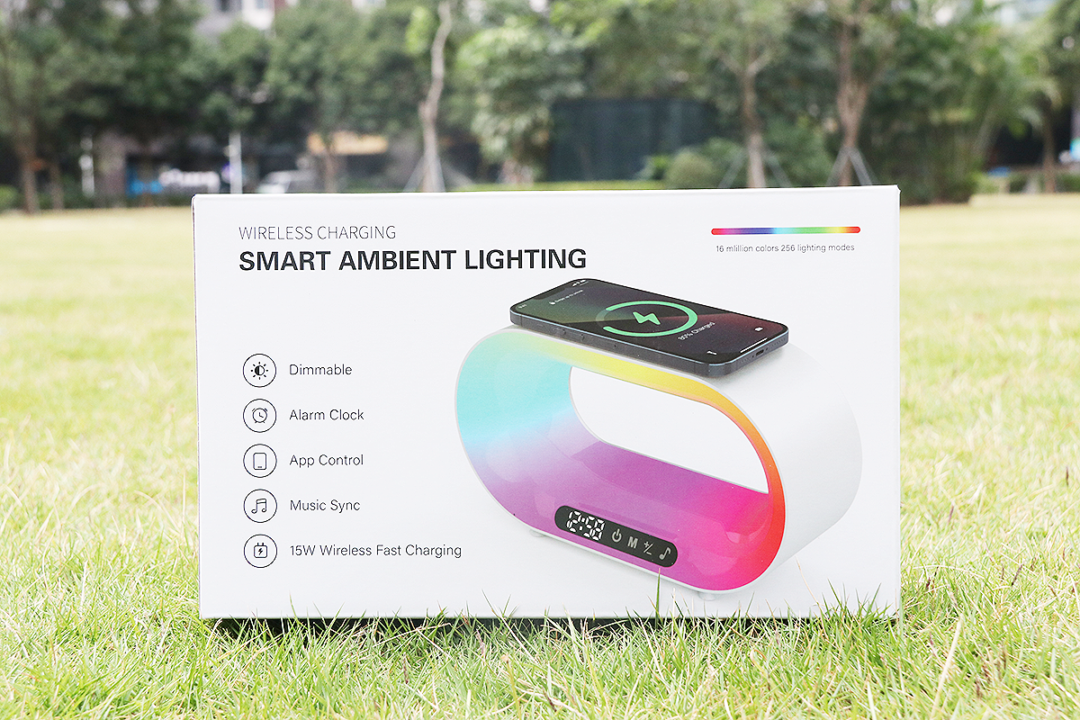 强禾2024新款无线充智能氛围灯，设计极简灯控智能！